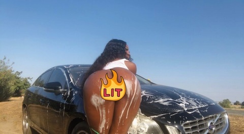 View theerealsafarii OnlyFans content for free 

 picture 2