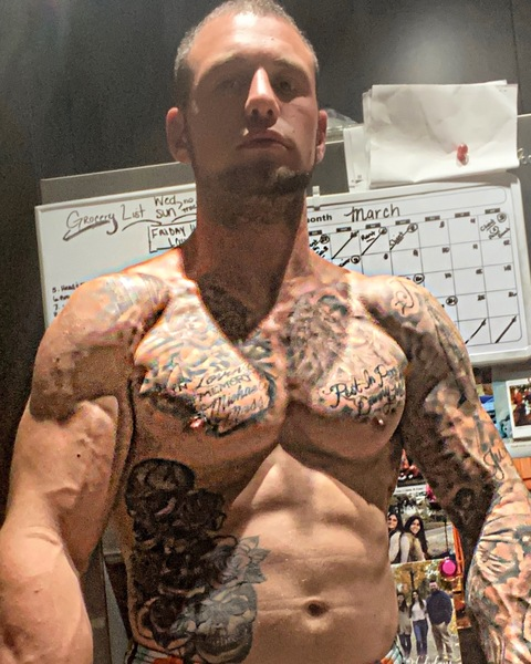 View thehungplumber (TheHungPlumber) OnlyFans 32 Photos and 7 Videos leaked 

 picture 2
