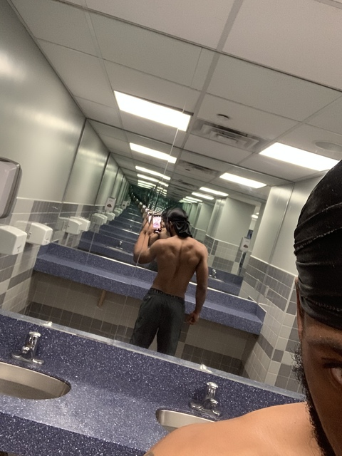 themanhorse OnlyFans Leak (6 Photos and 66 Videos) 

 picture 2