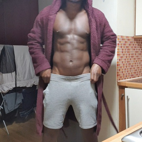 Onlyfans free themaskedtopuk 

 picture 2