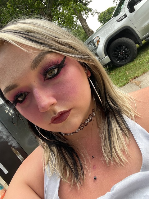 Download themilylynne OnlyFans videos and photos free 

 picture 2