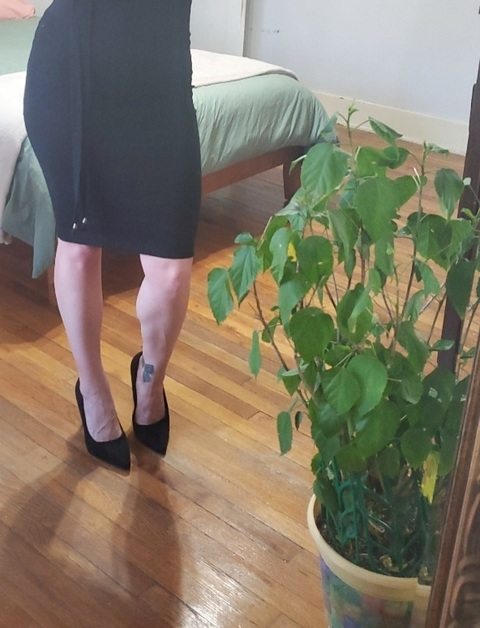 thenaturalredrose OnlyFans Leak (6 Photos and 3 Videos) 

 picture 2