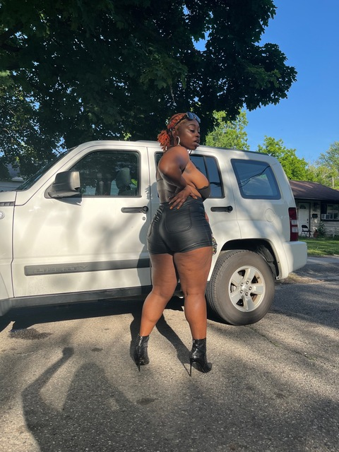 theonlybignik OnlyFans Leaked (1 Photos and 10 Videos) 

 picture 2