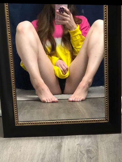theonlyrapunzel (RedRapunzel) OnlyFans Leaked Videos and Pictures 

 picture 2