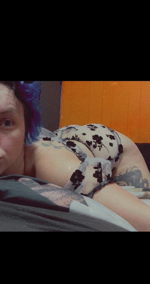 View Phoenix Rose 🥀 (thephoenix.rose) OnlyFans 95 Photos and 27 Videos leaks 

 picture 2