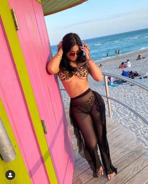 Download thepolynesianprincesa OnlyFans content for free 

 picture 2