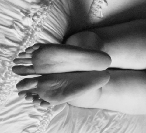 @theprettyfeet69 leaked Onlyfans videos free 

 picture 2