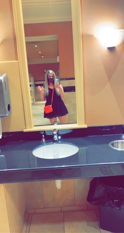 View thequeenb69 OnlyFans videos and photos for free 

 picture 2