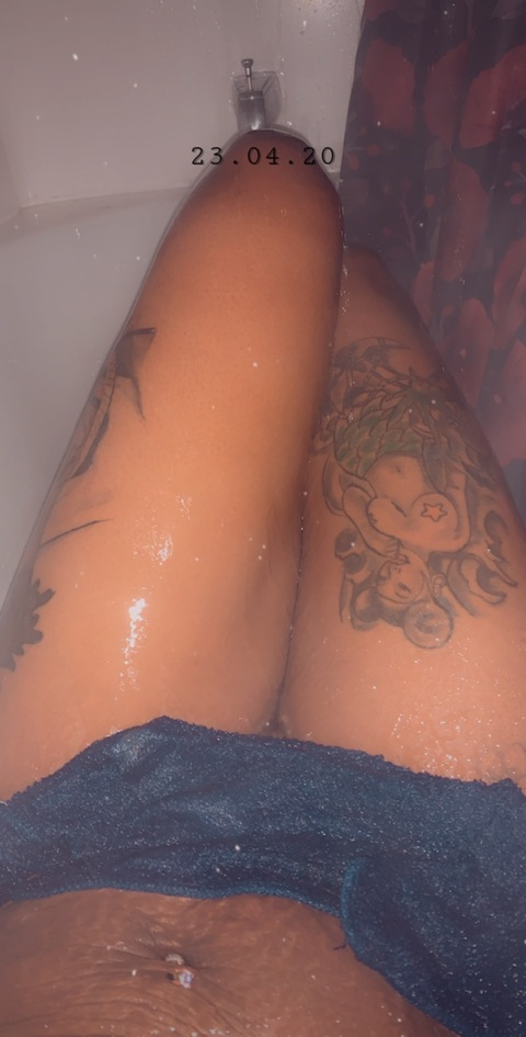 @thequeenbuttah leaked Onlyfans photos free 

 picture 2