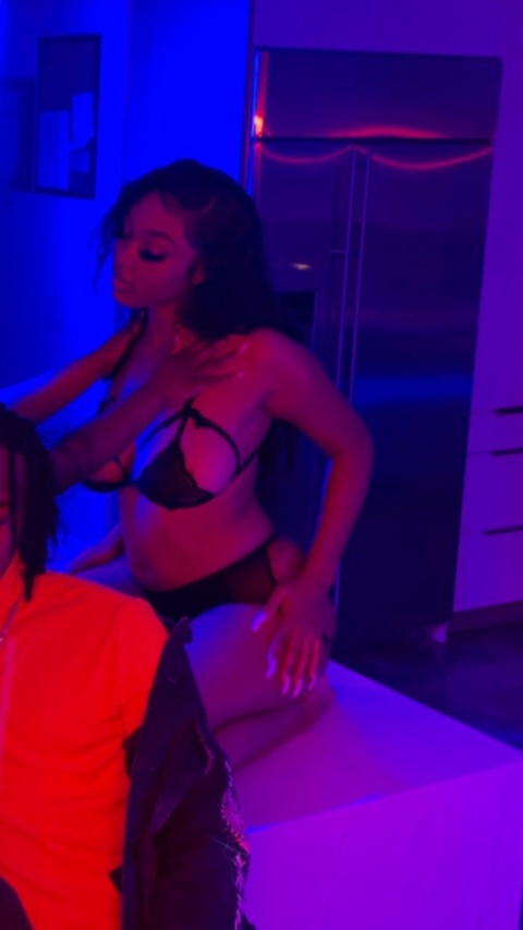 therealbriannaa (The Real Bri 👅) free OnlyFans Leaked Pictures and Videos 

 picture 2
