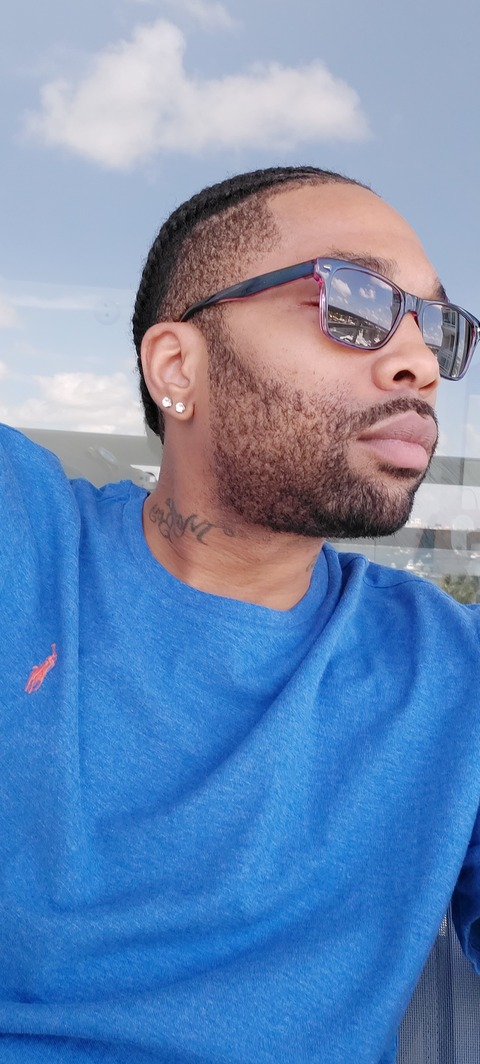 View therealkingpetty OnlyFans content for free 

 picture 2