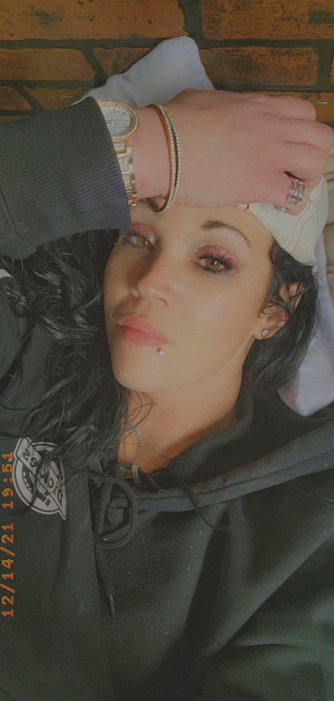 Download therealmyamonroe1113 OnlyFans content for free 

 picture 2