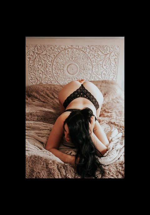 View thetownwitch OnlyFans content for free 

 picture 2