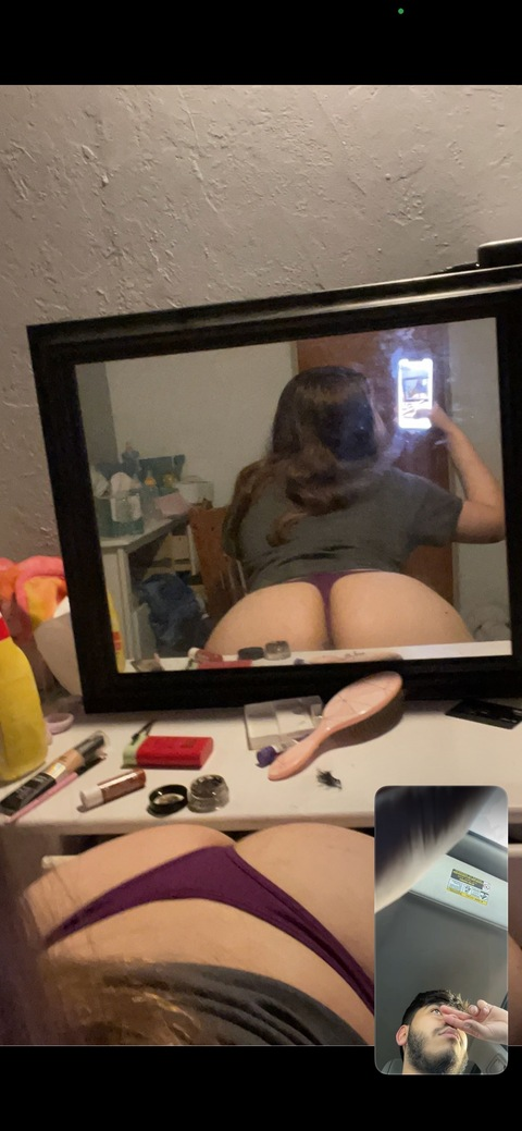 theyluvdes OnlyFans Leak 

 picture 2