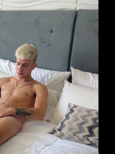 Download thiagozanettixxx OnlyFans videos and photos free 

 picture 2