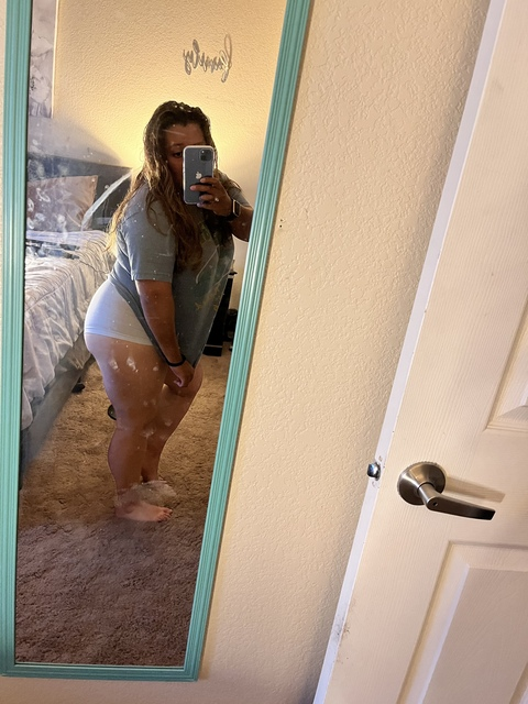 thic_curvy24free OnlyFans Leaks 

 picture 2