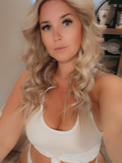 View thiccchicc33 OnlyFans content for free 

 picture 2