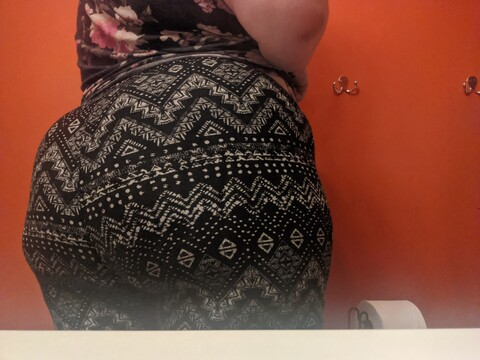 View Rose (thiccchicc9) OnlyFans 114 Photos and 43 Videos leaks 

 picture 2
