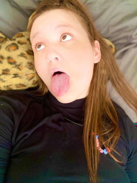 Onlyfans leaks thiccgirlcutiepie 

 picture 2