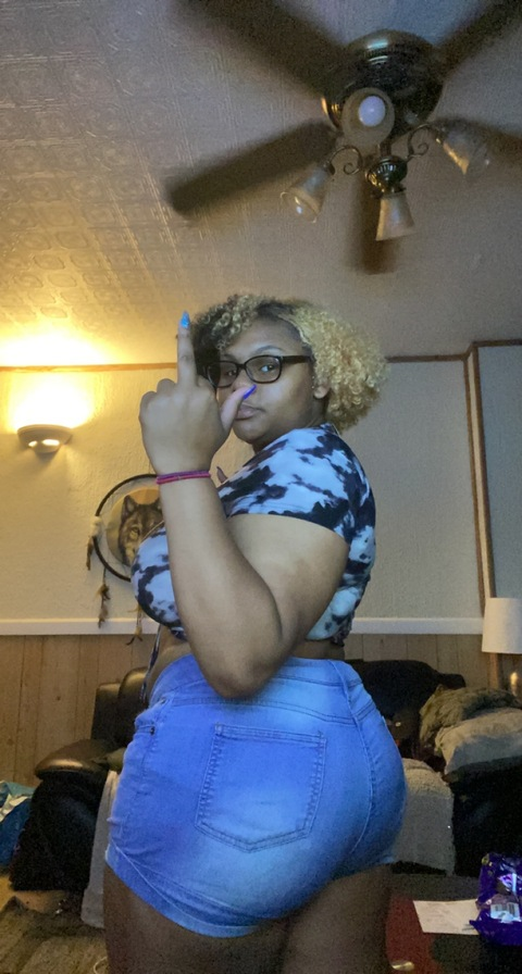 thiccmani21 OnlyFans Leaks (9 Photos and 32 Videos) 

 picture 2