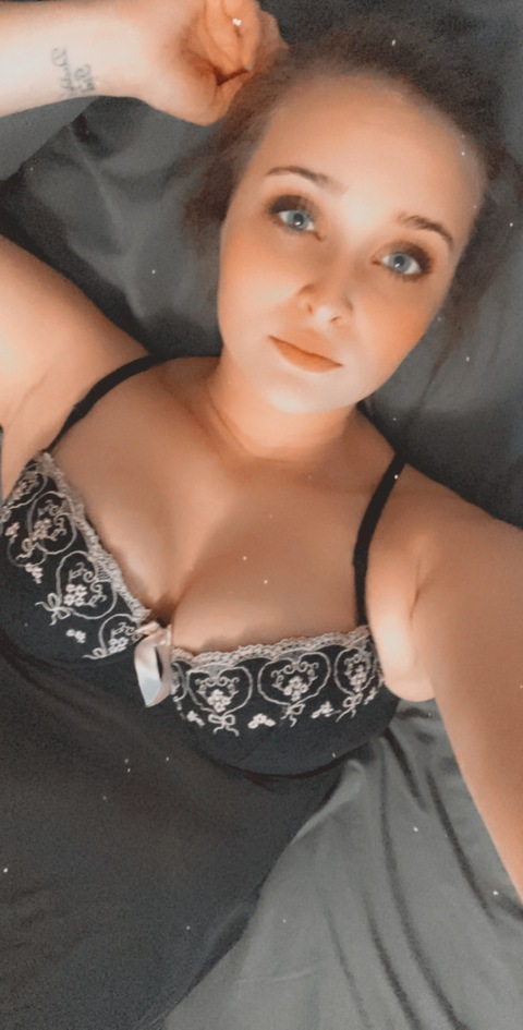 thicgirl24 (Harley) OnlyFans content 

 picture 2