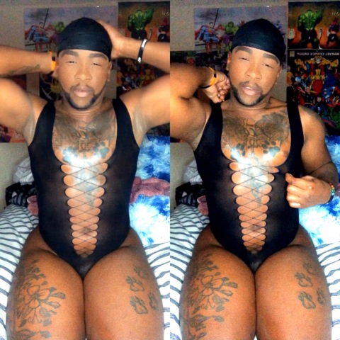 thickazzquee (Thickazzque) free OnlyFans content 

 picture 2