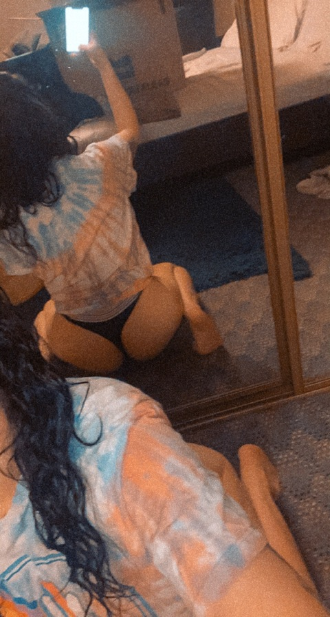 thickbaby_23 (Shelby🍒) free OnlyFans Leaked Pictures and Videos 

 picture 2