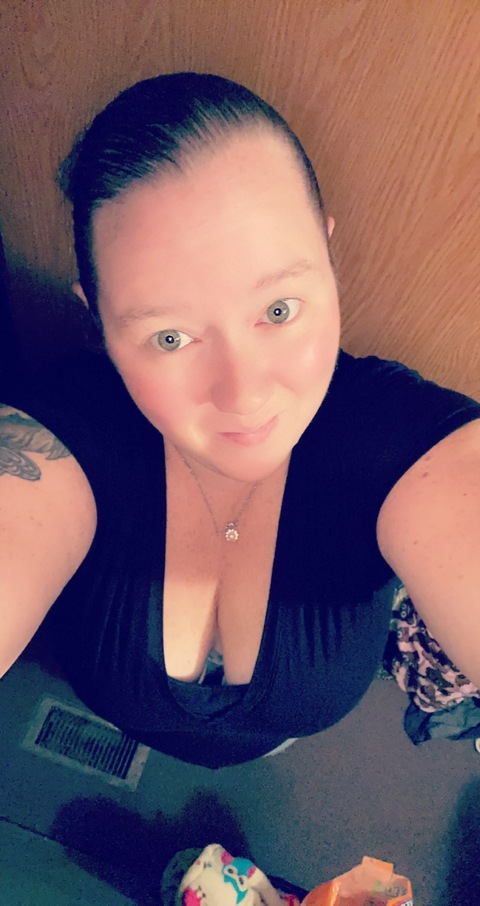 thickgirllife777 OnlyFans Leaks (7 Photos and 0 Videos) 

 picture 2