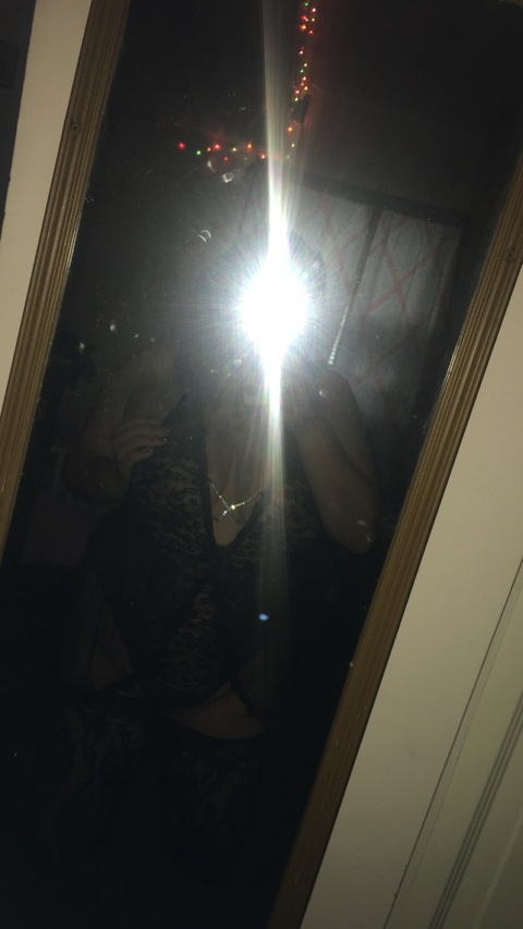 @thickmama96 leaks Onlyfans videos free 

 picture 2