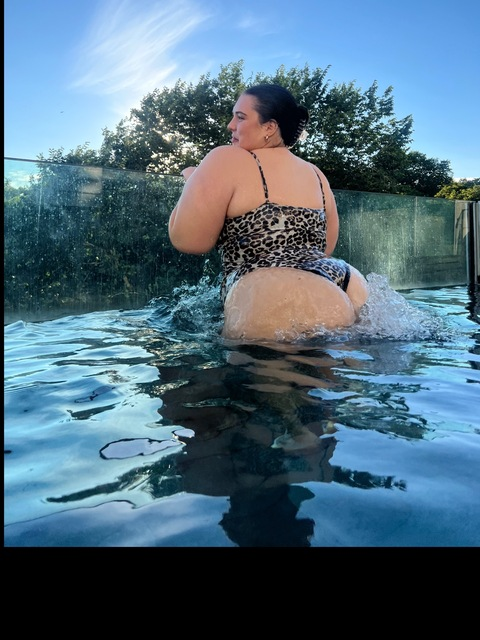 thickmathilda (Mathilda) free OnlyFans Leaked Content 

 picture 2