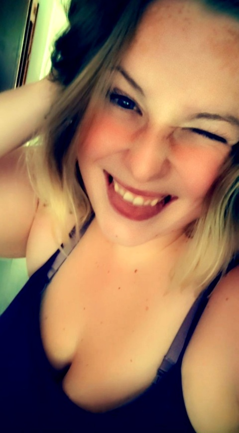 thickmilkymommy_vip OnlyFans Leaked (226 Photos and 34 Videos) 

 picture 2