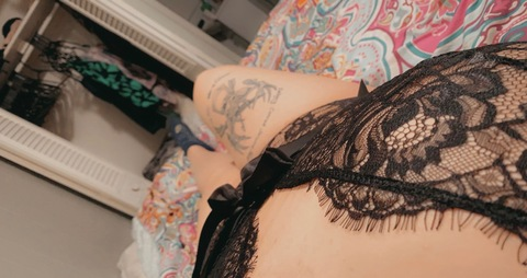 @thickstonerbby leaks Onlyfans photos for free 

 picture 2