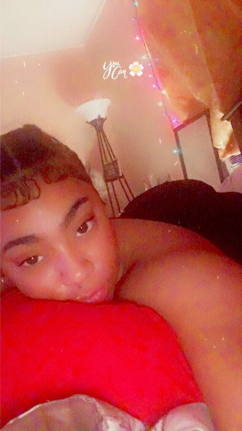 thickyellaa OnlyFans Leaked (24 Photos and 76 Videos) 

 picture 2