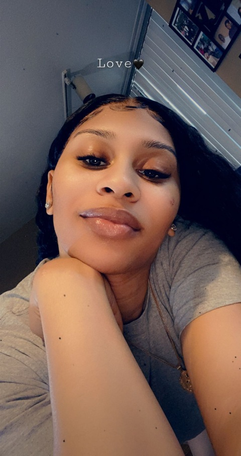 Download thickymarieee OnlyFans content for free 

 picture 2