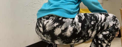 View thickyynikkiibitch OnlyFans videos and photos for free 

 picture 2