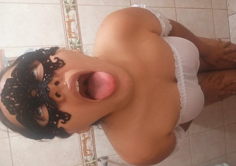 @thiiara_32 leaks Onlyfans photos for free 

 picture 2