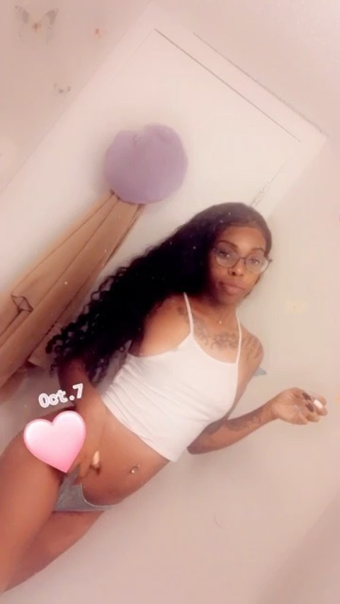 thinslicc OnlyFans Leak (2 Photos and 22 Videos) 

 picture 2