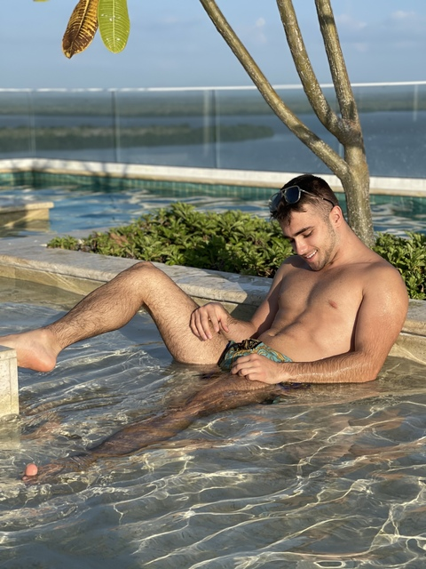 Download thonygreyfree OnlyFans content free 

 picture 2