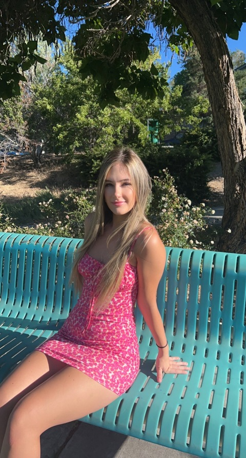 View thottiemocha (Thottiemocha) OnlyFans 78 Photos and 19 Videos for free 

 picture 2