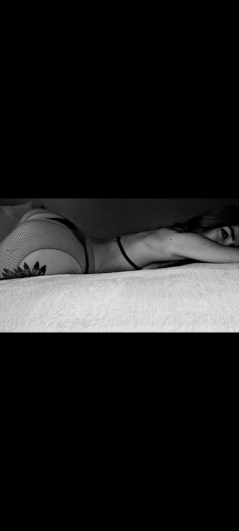 thtgirlchey OnlyFans Leak 

 picture 2