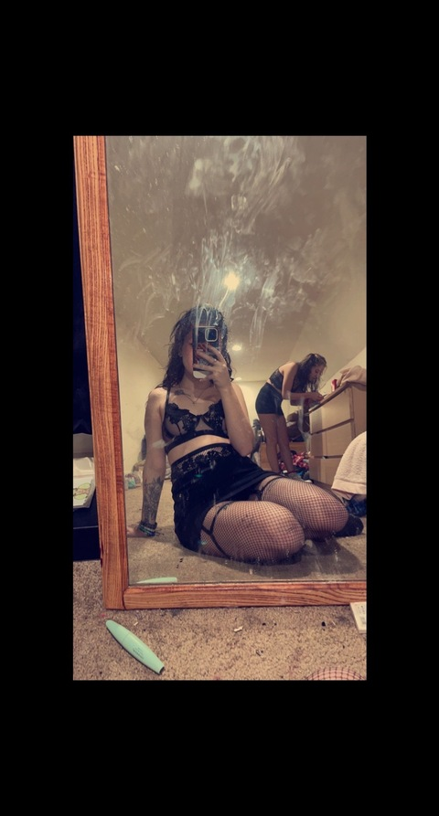 thugrosie14 (Rosie) OnlyFans Leaked Pictures & Videos 

 picture 2