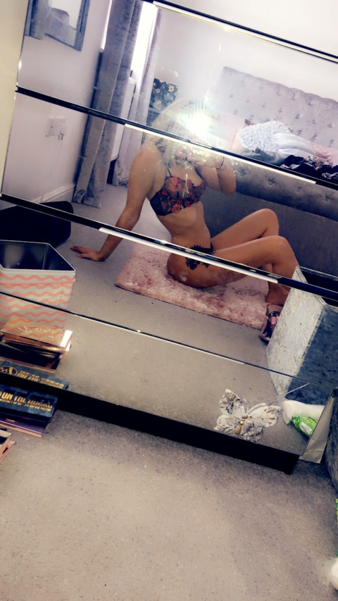 tillymay27 (missytilly) free OnlyFans Leaked Pictures & Videos 

 picture 2