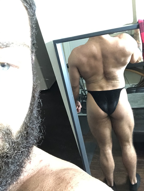 View tim (timryannn) OnlyFans 163 Photos and 106 Videos for free 

 picture 2