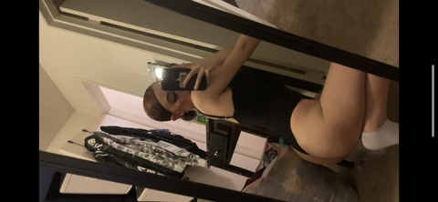 Get Free access to tinasnoowwww (Your favorite snow bunny 🤍) Leak OnlyFans 

 picture 2