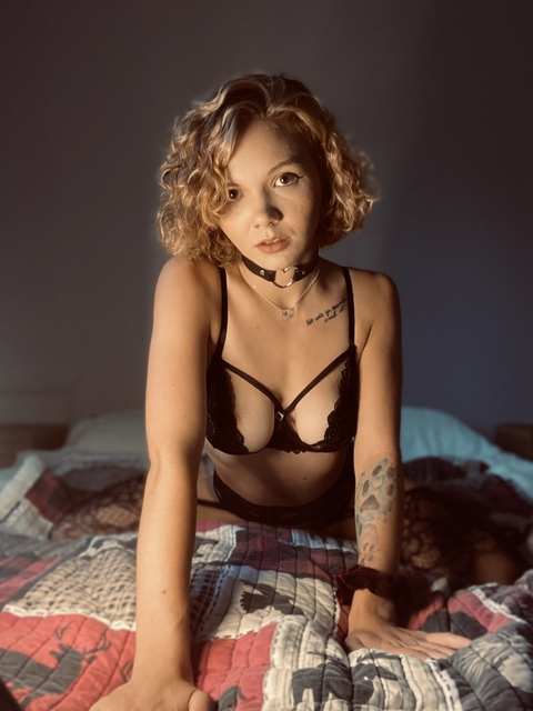 tinker22bell OnlyFans Leaks 

 picture 2