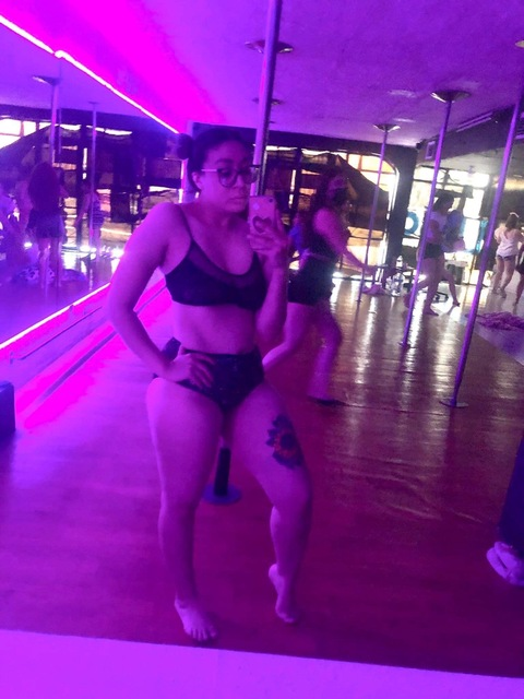 tinocoale OnlyFans Leaked 

 picture 2