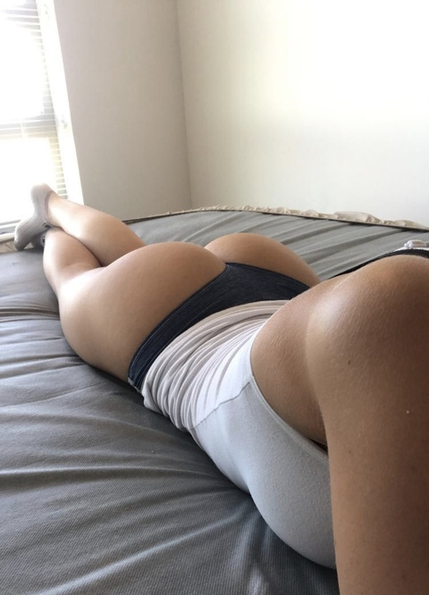 tinyteexx (Tinyteexx) free OnlyFans Leaked Pictures and Videos 

 picture 2