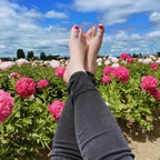 View tipsytoesnfeet OnlyFans videos and photos for free
picture 1