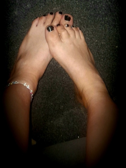 View Angel (tiptoetease) OnlyFans 14 Photos and 0 Videos leaked 

 picture 2