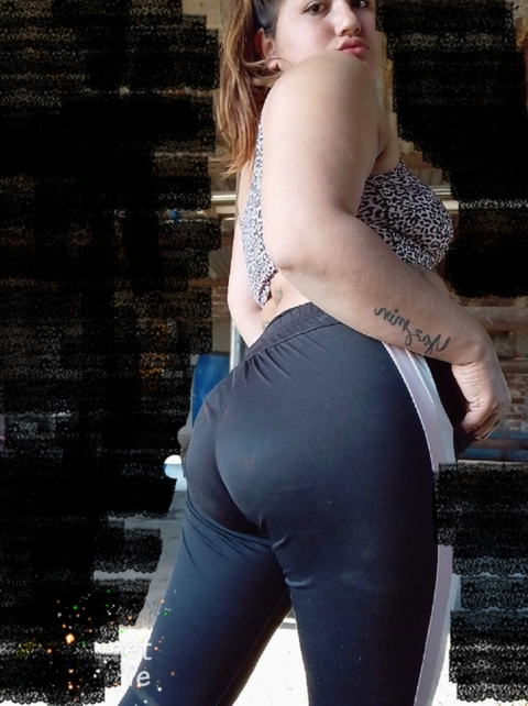 titivelazquezzz OnlyFans Leaked (32 Photos and 0 Videos) 

 picture 2